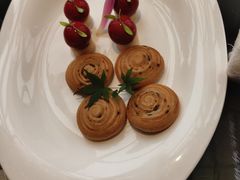 -江上荟·创意中国菜(绿地缤纷城店)