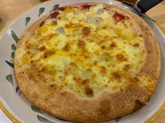 榴莲水果双拼披萨-萨莉亚意式餐厅(三号湾广场店)