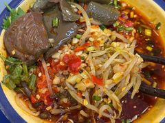 -马路边边火锅串串(观前街店)