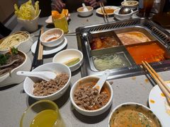 -海底捞火锅(宝龙广场夜宵主题店)