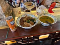 -金杨拉面王小吃面馆·牛三宝面·红烧牛肉粉