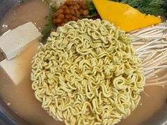 -富乐满 炸鸡&韩国料理 불로만(虹泉路店)