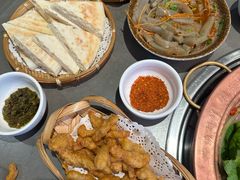 -阿婆情腊排骨火锅·野生菌季(古城旗舰店)