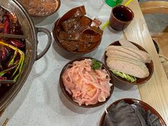 -正贰捌经重庆老火锅(建设路店)