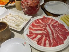 -小牛叔鲜切牛肉·火锅·烤肉自助(公济桥路店)