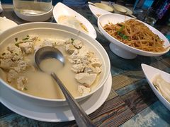 -小红鲸·海鲜餐厅(轸大路店)