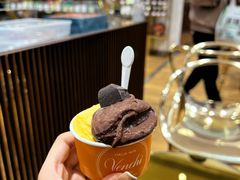 -VENCHI 闻绮(上海佛罗伦萨小镇店)