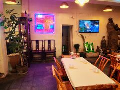 -霄汉牛三鲜湖北砂锅菜(万松园2店)