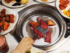 -佰烧海鲜烤肉火锅自助(世茂国际广场店)