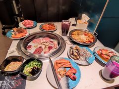 -圣罗巴海鲜烤肉自助(新乡万达店)