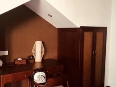 -上海怡沁园度假酒店