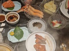 -半岛翡丽海鲜自助餐厅(观风亭店)