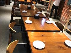 大堂-炉小二铜锅牛蛙•川湘菜(三里屯店)