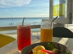 -The Sunny Side Cafe Station 1