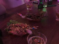 -UP嘻哈酒吧(粉巢店)
