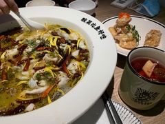 -太二酸菜鱼(武汉光谷保利店)