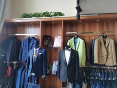 -宇翔服饰(双井桥东首城国际店)