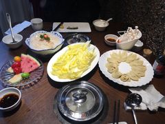 -泓炙颐凤鲜海鲜火锅料理(桐乡店)