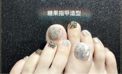 足部美甲-光SPA科技美肤