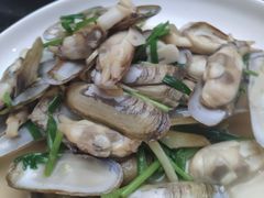 -老街坊美食汇(玉兰大街店)