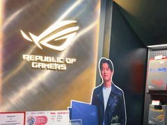 -ROG玩家国度(美罗城店)