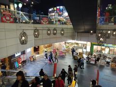 -江燕路万科里