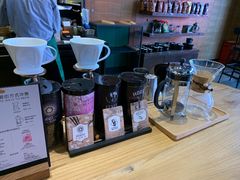 零售区-星巴克(大连柏威年店)