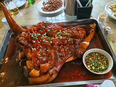 -溢心园香河肉饼总店