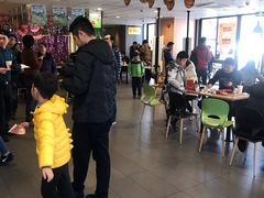 -麦当劳(金山红星美凯龙DT店)