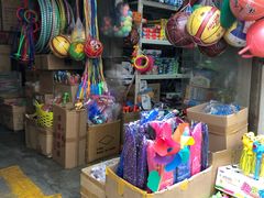 -利津路小商品批发市场