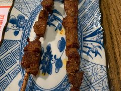 烤羊肉串-探鱼·鲜青椒爽麻烤鱼(北京路天河城店)