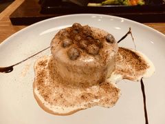 -必胜客(璞丽中心店)