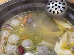 -濠轩阁特色生蚝火锅(水湾路店)