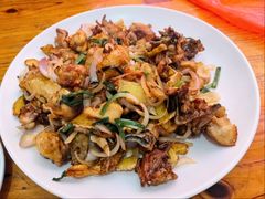 姜葱炒土鸡-黄家菜园农庄
