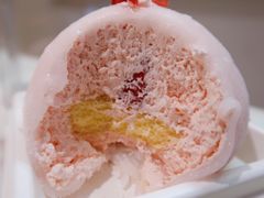 草莓雪团子-DEMO黛慕蛋糕(三街两巷店)