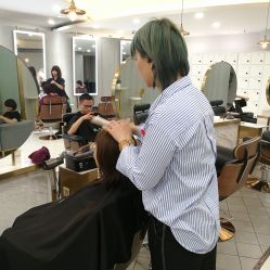 -八佰伴8008星级形象店