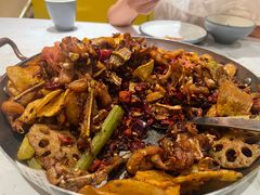 -蛙蛙叫·干锅年代(钻石广场店)