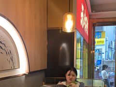 大堂-围炉肉舍•炭烤活鳗•丹东海鲜烤肉(步行街店)