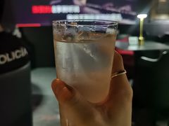 -Mx.cocktail bar