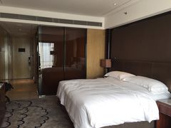 -中山利和希尔顿酒店