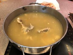 花雕醉雞窩湯底-金海阁海鲜火锅