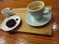 -HUG COFFEE(鼓楼店)