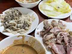-宝瑞门钉肉饼店