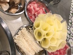 -老成都市井火锅阿泥頭火锅公司(海宁长安佳源中心广场店)
