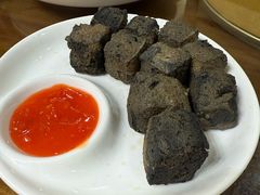 网红臭豆腐-芦茨金富饭庄·25年老字号·专做稻草鸡