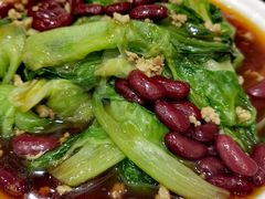 肉沫腰豆扒生菜-圣龙酒家