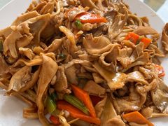 -何适山庄 ·可团建(水长城P2停车场店)