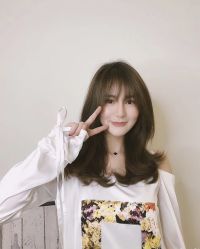 -东秀护肤造型
