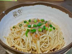 -龍堂蟹黄小笼包(万家丽店)
