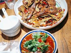 -麻辣总动员·川派海鲜·现炒浇头面·自贡菜(五彩城店)